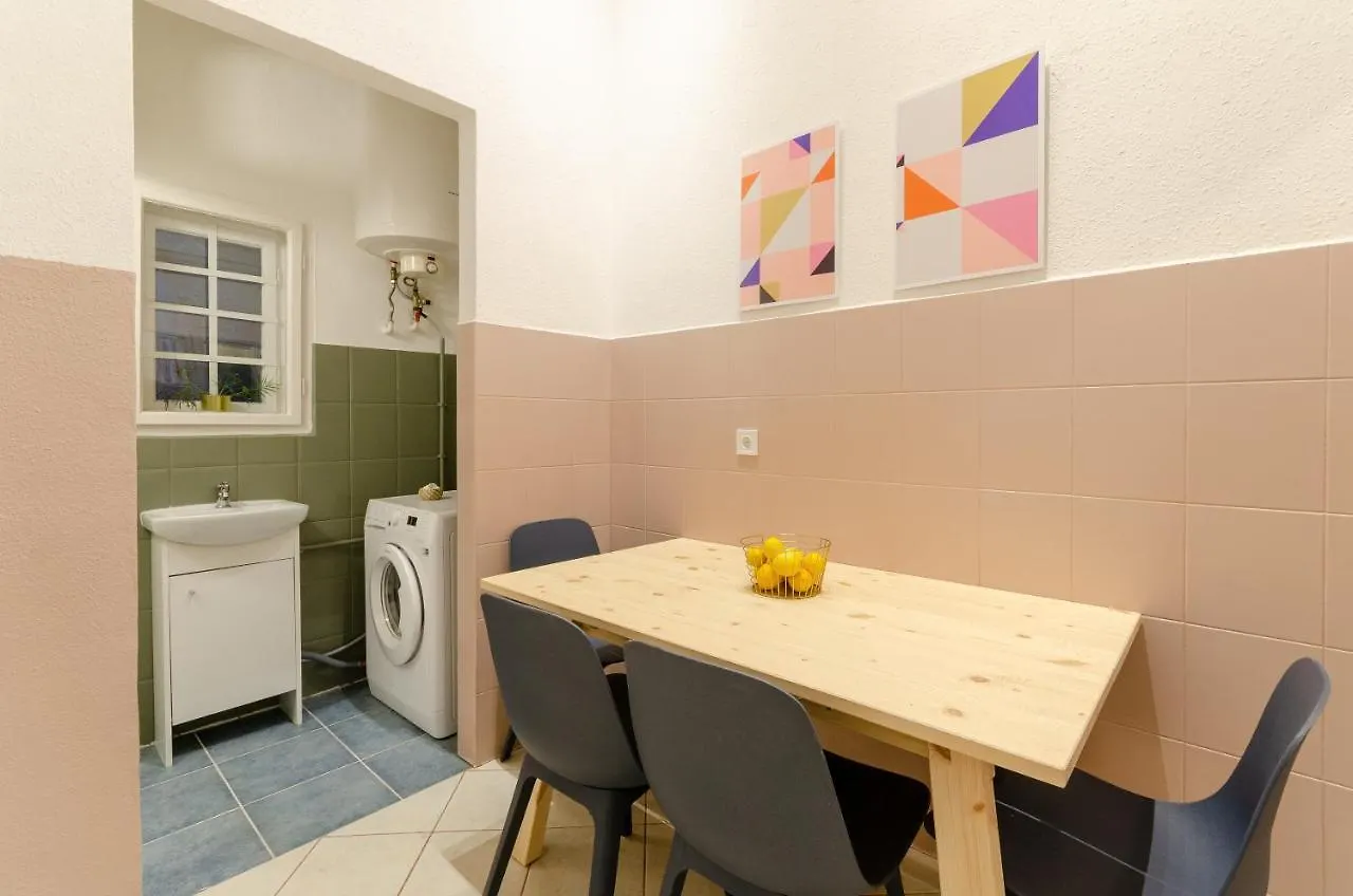 Cosy Apartment In Central District. ブダペスト